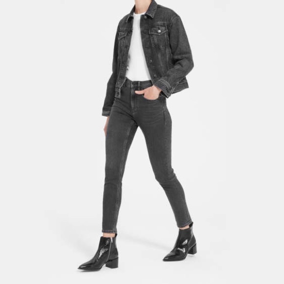Everlane Denim - Everlane high waisted jeans.